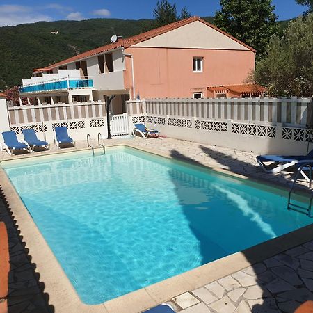 Апартаменти Le Lion D'Or Dans Le 66 Амелі-ле-Бен-Палальда Екстер'єр фото